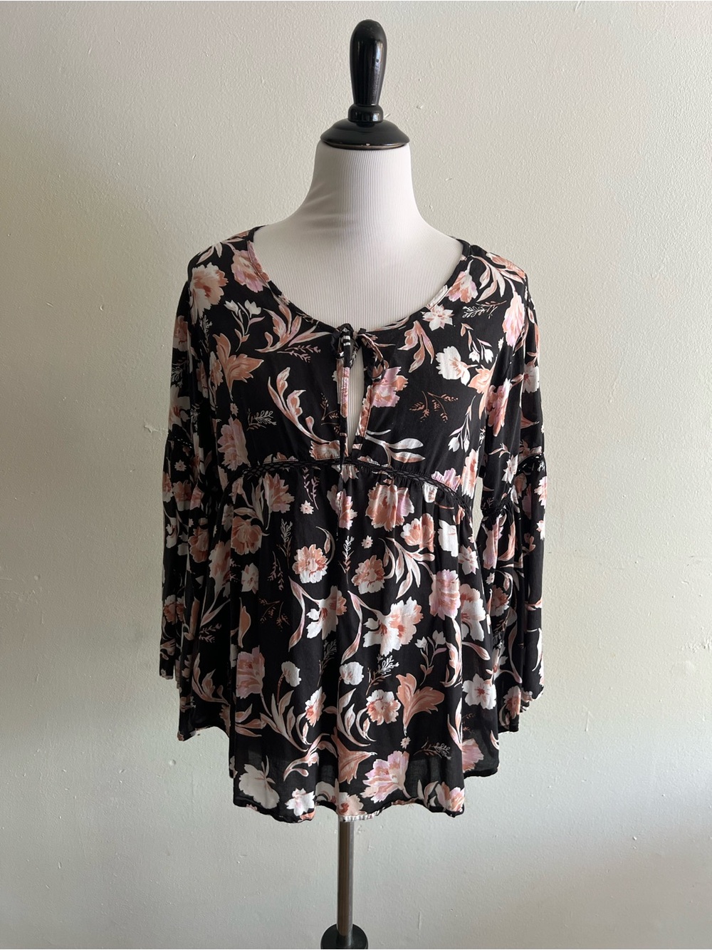 Amuse Society Black Floral Tie-Front Blouse with Pink and Cream Flowers